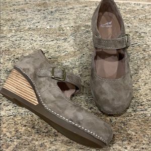 Dansko Sandra Suede wedge
